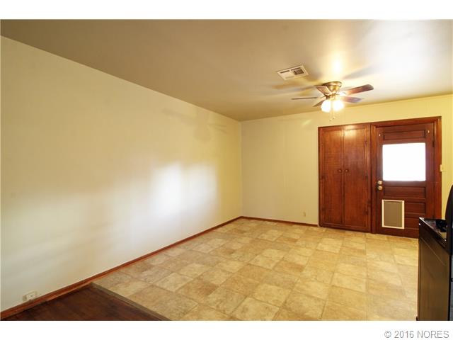 1410 Abbott Avenue, Pawhuska, OK 74056