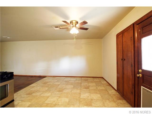 1410 Abbott Avenue, Pawhuska, OK 74056