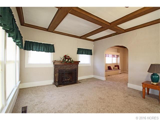 215 E 13th Street, Pawhuska, OK 74056