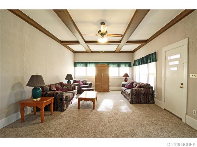 215 E 13th Street, Pawhuska, OK 74056