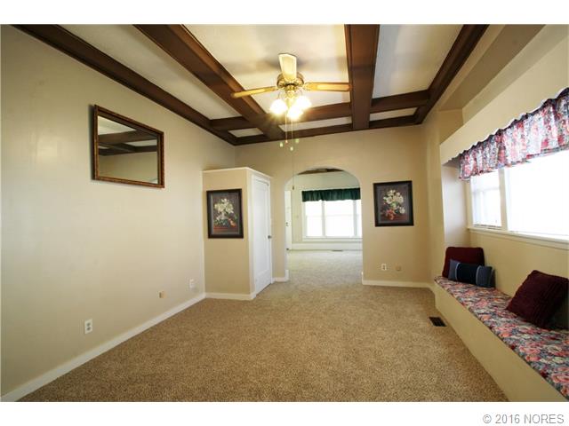 215 E 13th Street, Pawhuska, OK 74056
