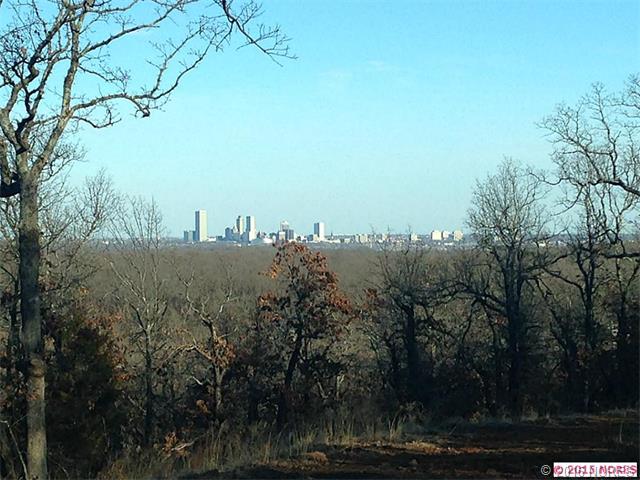 Oak Ridge Drive, Sand Springs, OK 74063