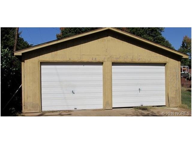 4308 Maple Drive, Sand Springs, OK 74063