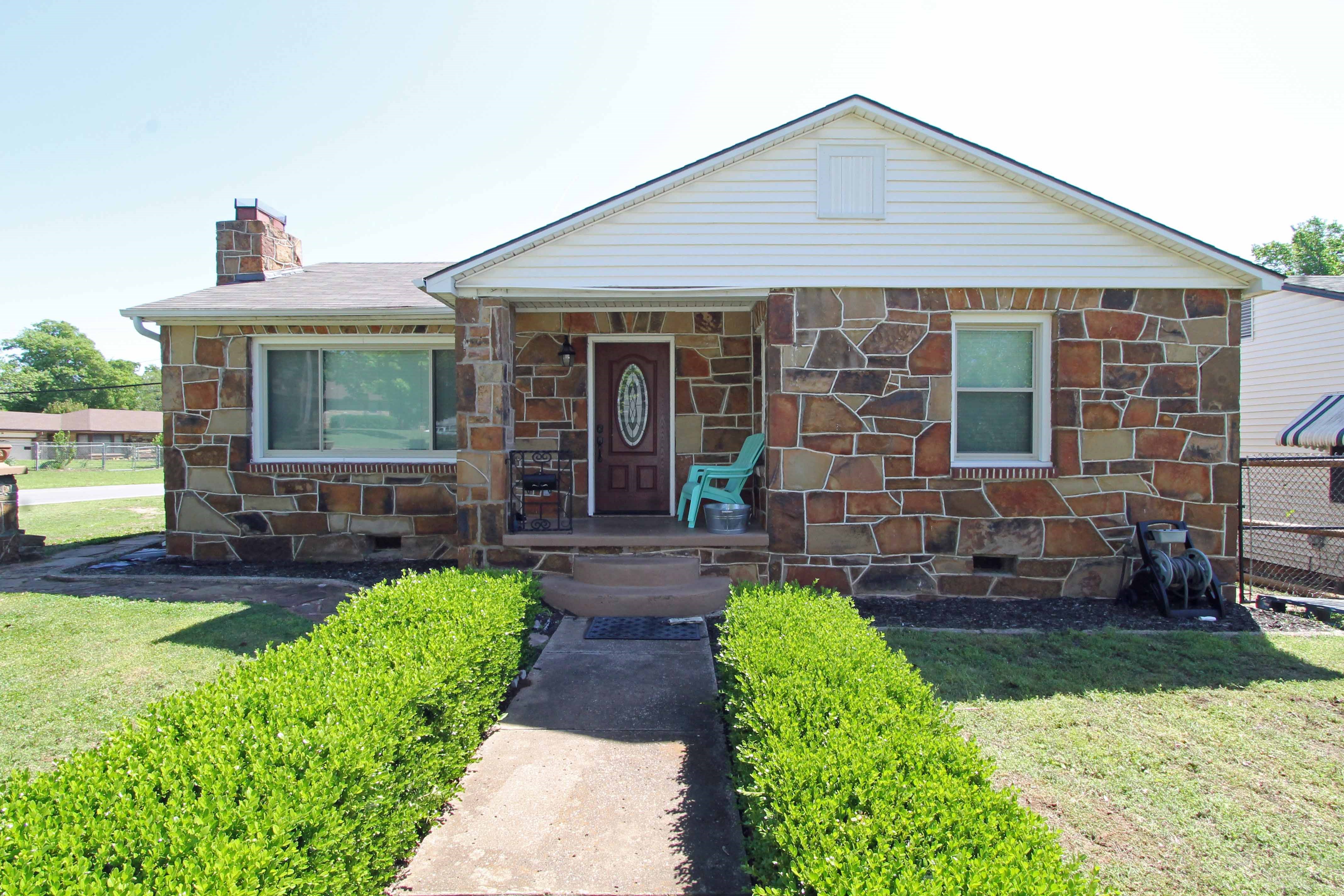 1125 N McKinley Avenue, Sand Springs, OK 74063