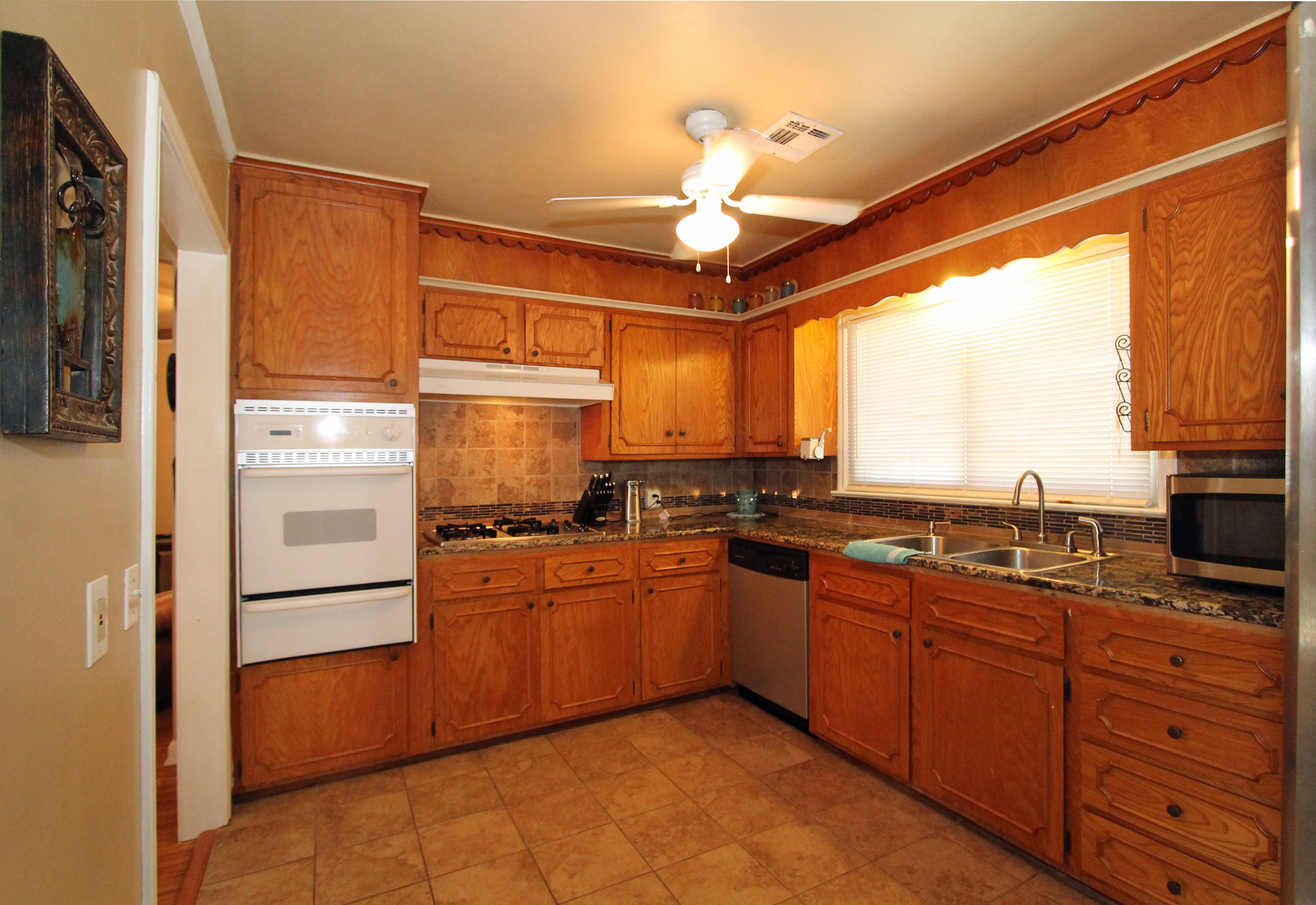 1125 N McKinley Avenue, Sand Springs, OK 74063