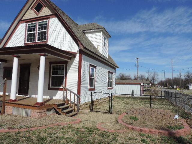 1145 E Hobson AveSapulpa, OK, 74066Creek County