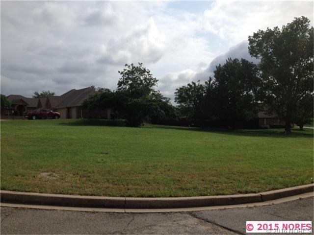 108 Lee Circle, Sapulpa, OK 74066