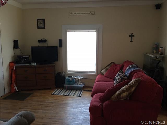 1424 E University Avenue, Sapulpa, OK 74066