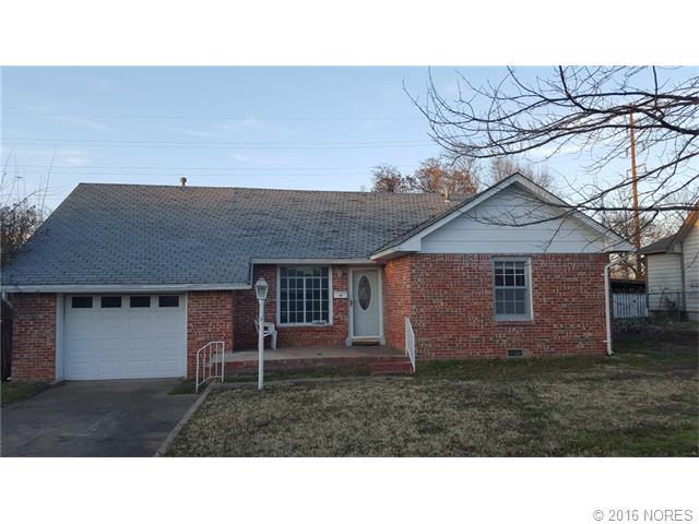 1313 E Jackson Avenue, Sapulpa, OK 74066
