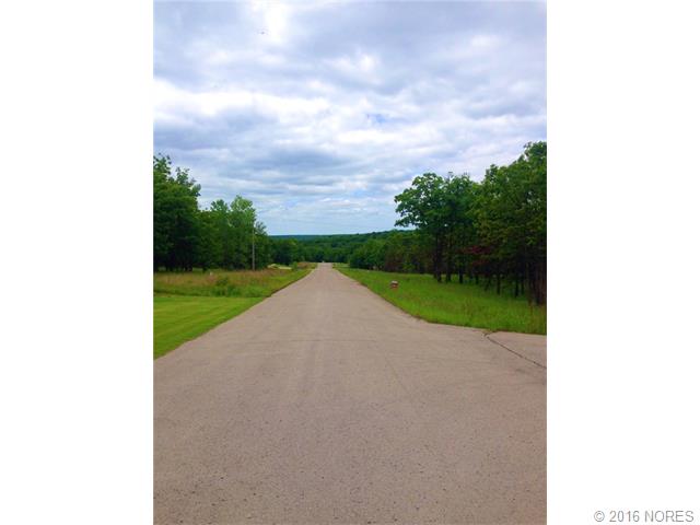 Lot 8 Blk 1 Cross Oaks Court, Skiatook, OK 74070