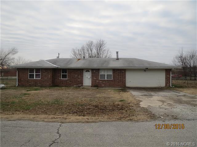 507 Maplewood Lane, Skiatook, OK 74070