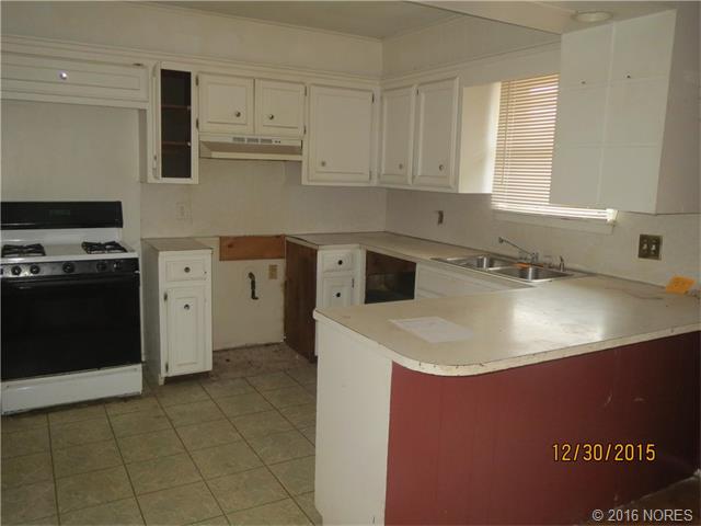 507 Maplewood Lane, Skiatook, OK 74070