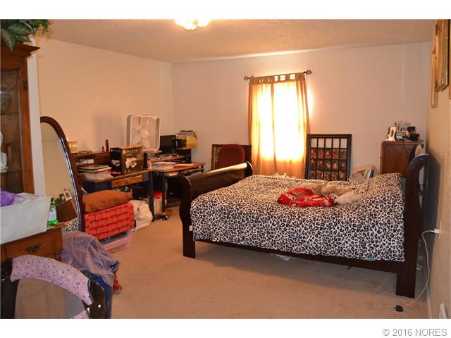 200 W Oak Street, Skiatook, OK 74070
