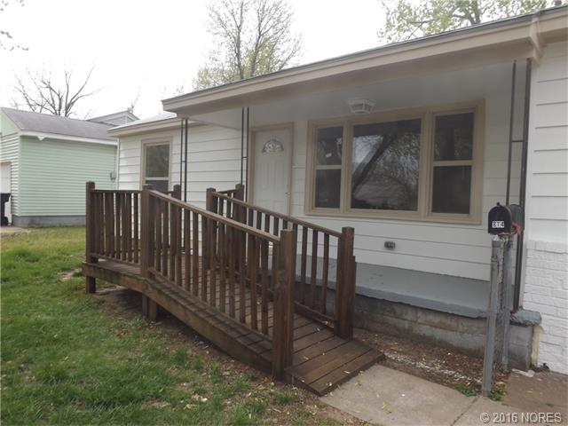 814 S Russell Street, Skiatook, OK 74070