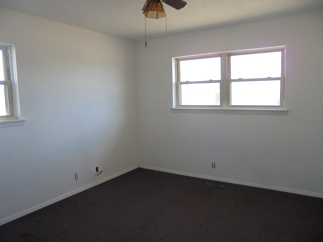 1523 N Young St, Stillwater, OK 74075