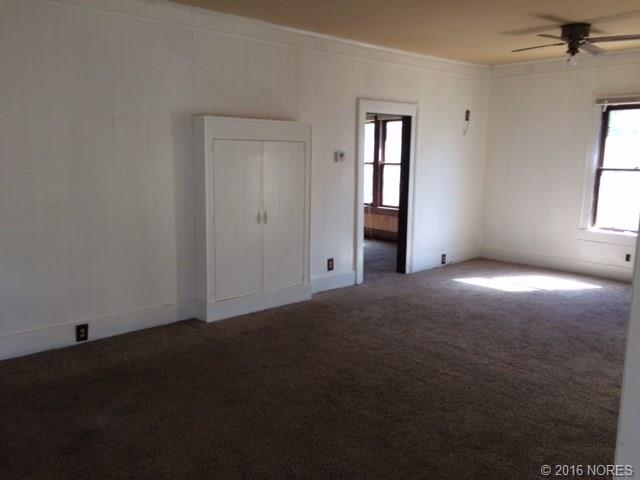 331 S Xanthus Avenue, Tulsa, OK 74104