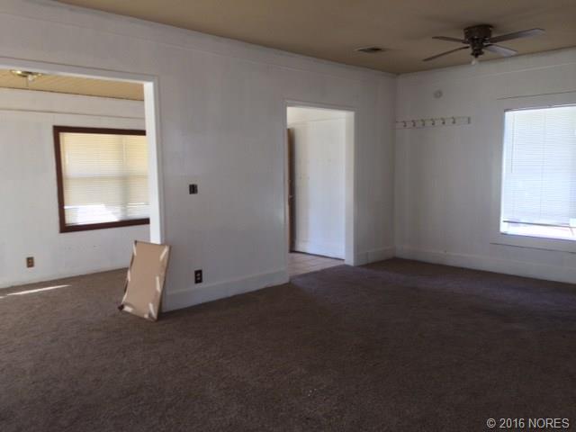 331 S Xanthus Avenue, Tulsa, OK 74104