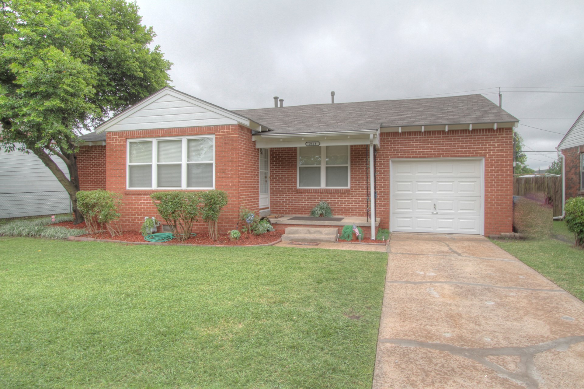 2614 E 4th Street, Tulsa, OK 74104