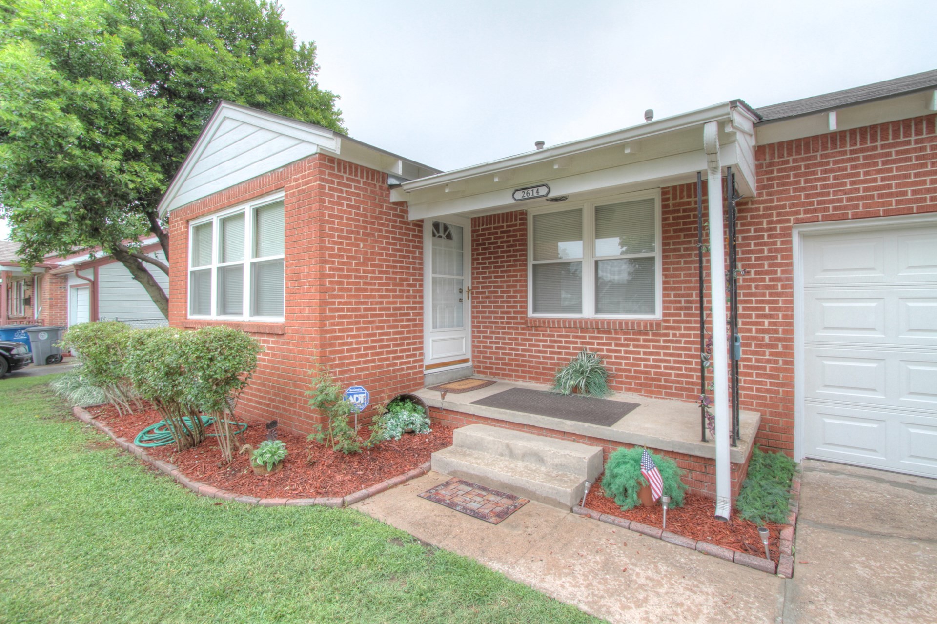 2614 E 4th Street, Tulsa, OK 74104