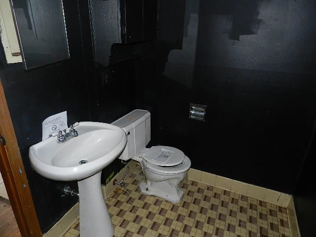 6043 S Rockford AveTulsa, OK, 74105Tulsa County