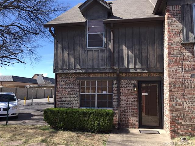2426 E 59th Court, Tulsa, OK 74105
