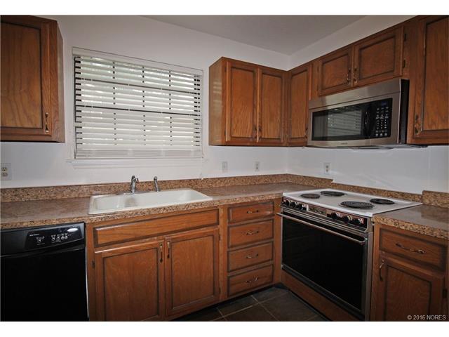 5906 S Quincy Avenue, Tulsa, OK 74105