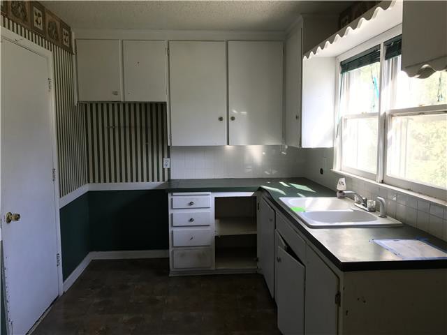4327 N Frankfort AveTulsa, OK, 74106Tulsa County