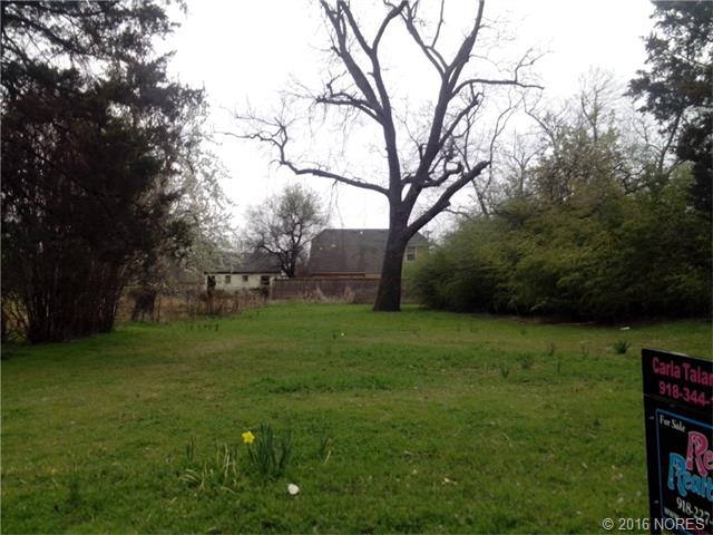 1127 E Pine Place, Tulsa, OK 74106