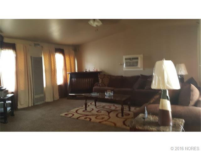 507 E Woodrow Place, Tulsa, OK 74106