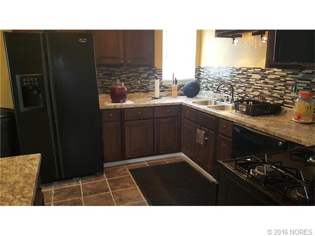 507 E Woodrow Place, Tulsa, OK 74106