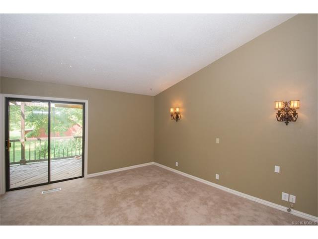 3380 S 61st West Avenue, Tulsa, OK 74107