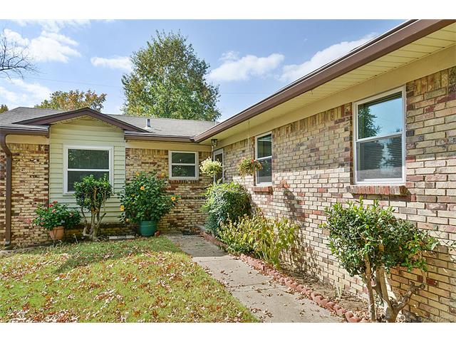 18542 E 1st Street, Tulsa, OK 74108
