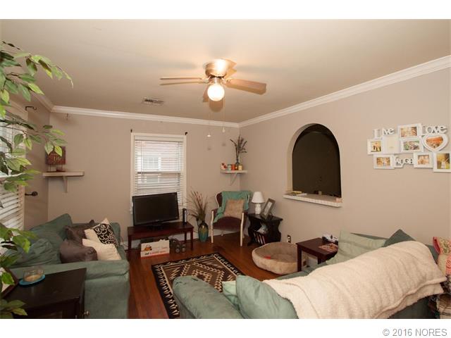 2845 E Admiral Place, Tulsa, OK 74110