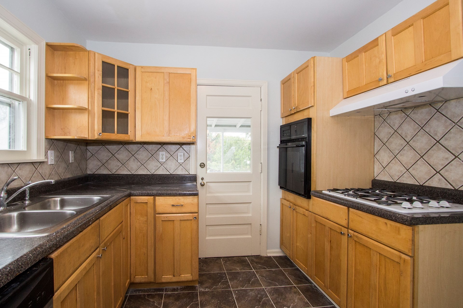 303 S Pittsburg Avenue, Tulsa, OK 74112