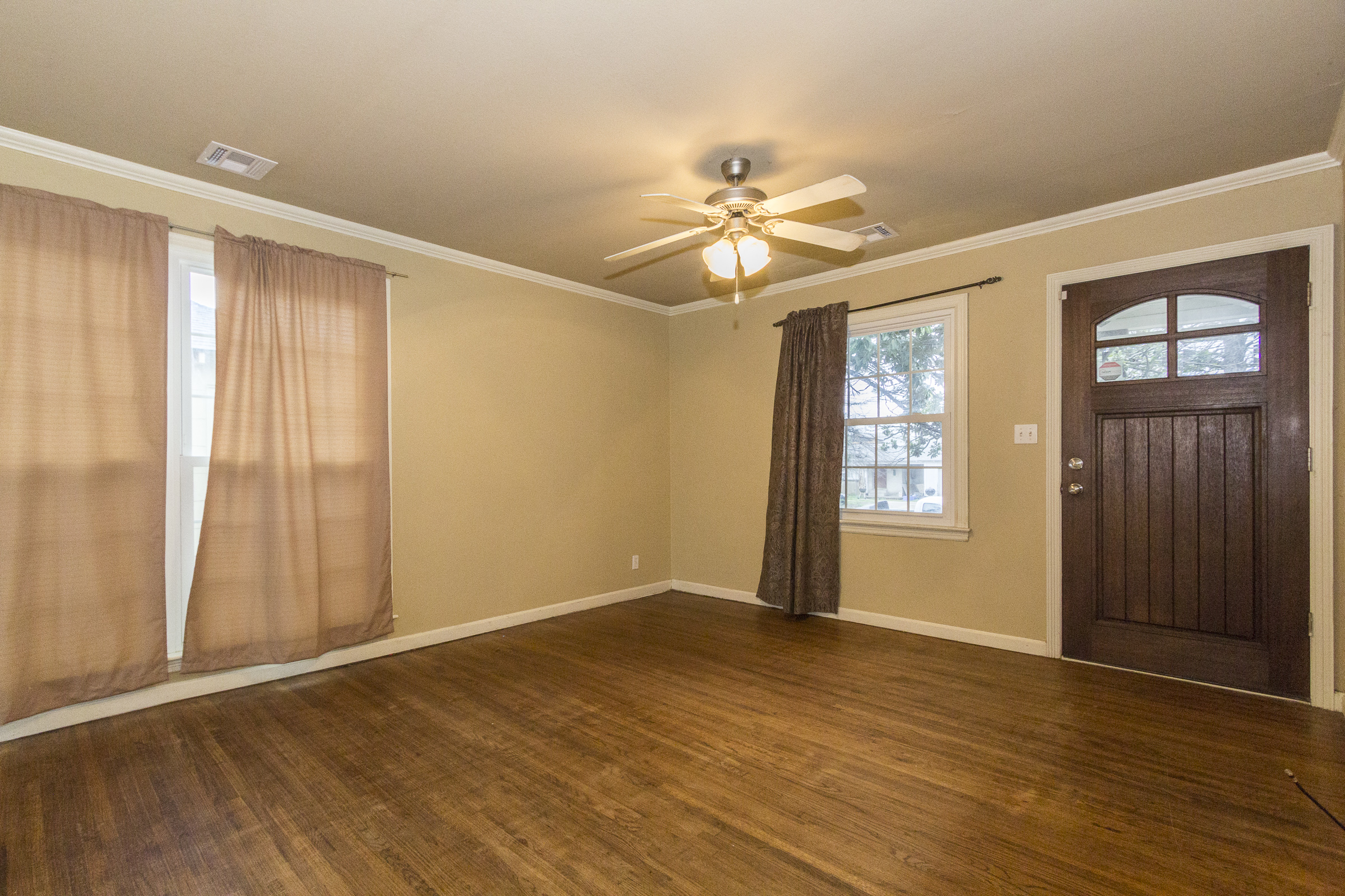 3738 E 2nd Street, Tulsa, OK 74112