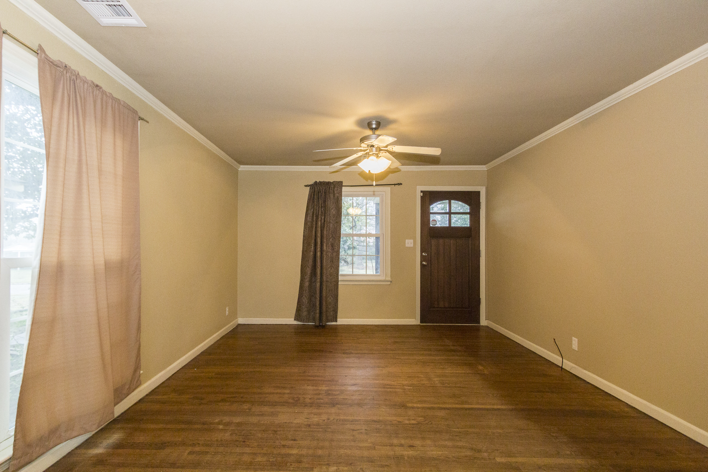 3738 E 2nd Street, Tulsa, OK 74112