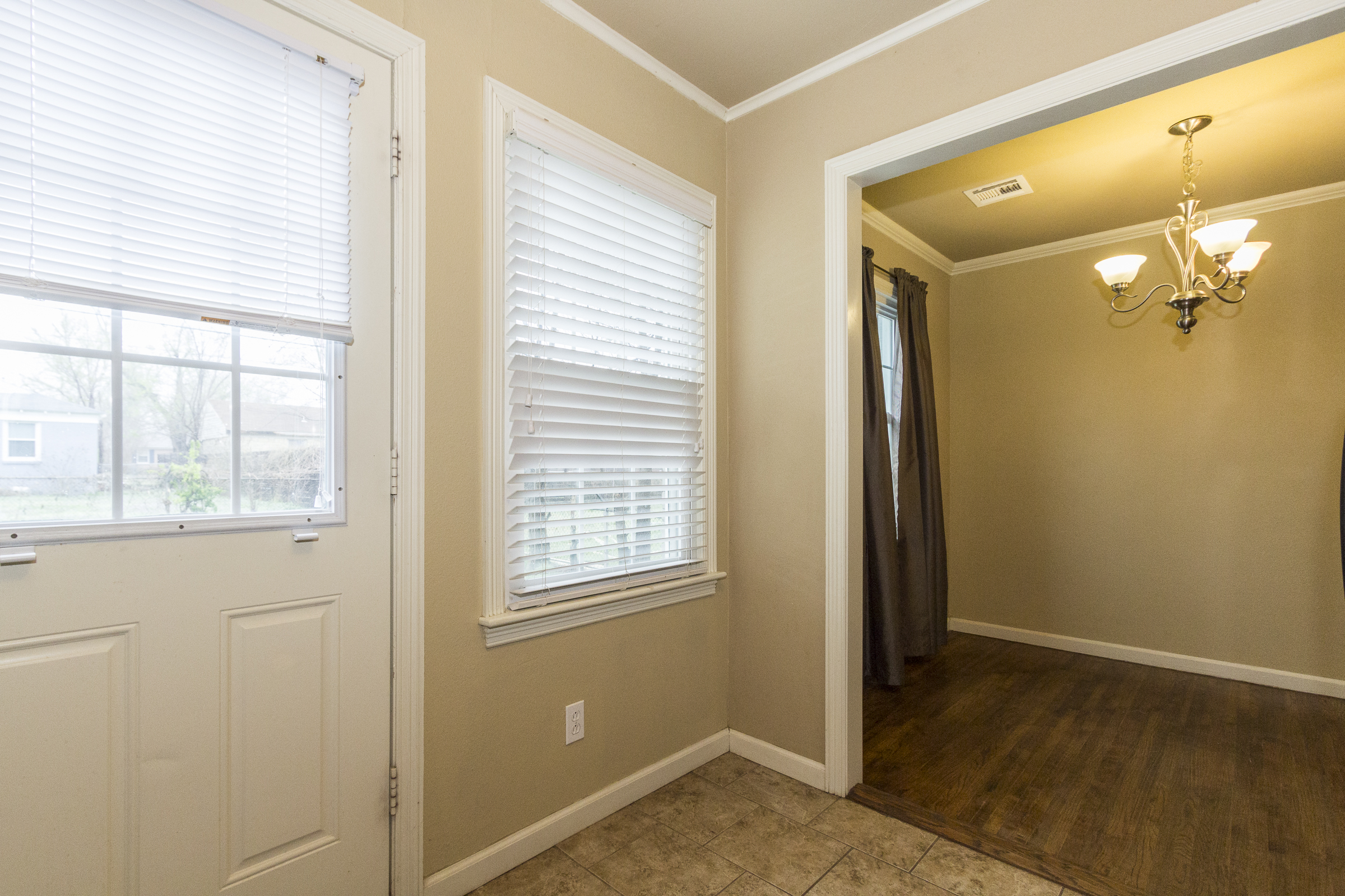 3738 E 2nd Street, Tulsa, OK 74112