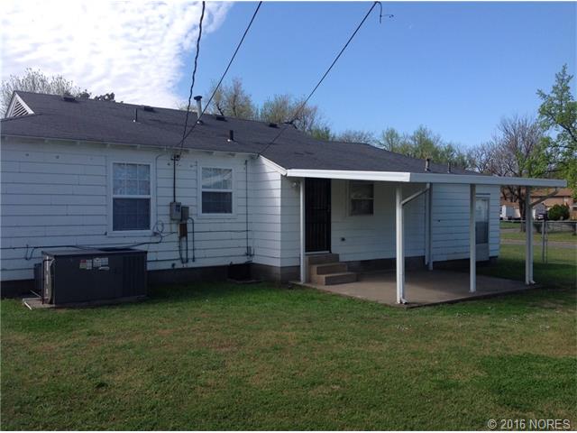 3725 E 2nd Street, Tulsa, OK 74112