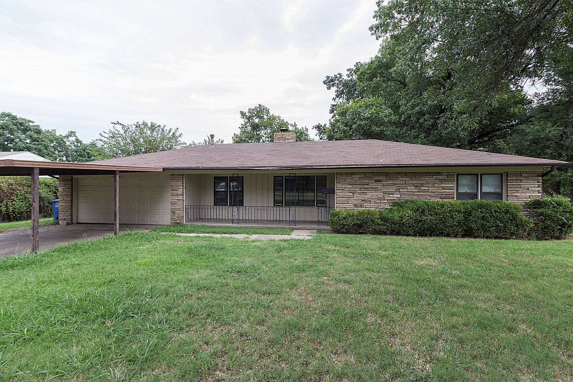 513 S 89th East Avenue, Tulsa, OK 74112