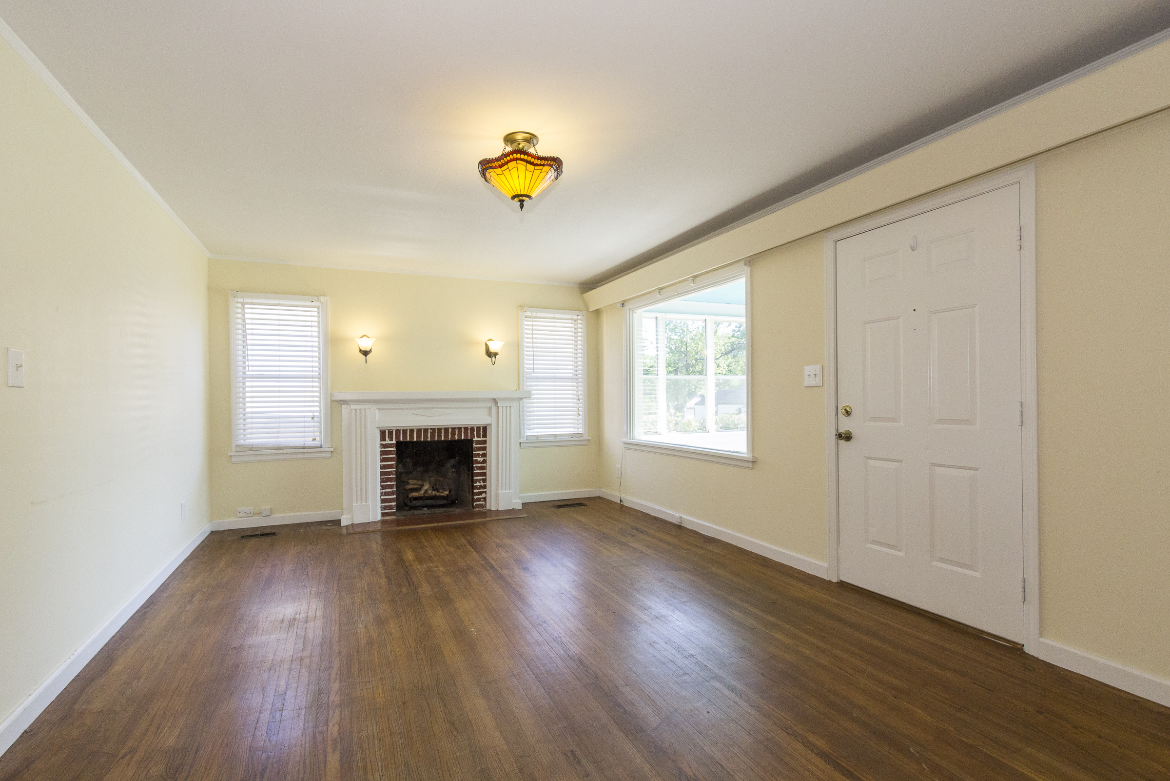 1416 S Pittsburg Avenue, Tulsa, OK 74112