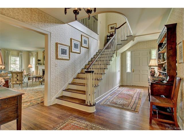 2500 E 27th Place, Tulsa, OK 74114