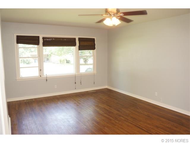 5926 E 25th Place, Tulsa, OK 74114