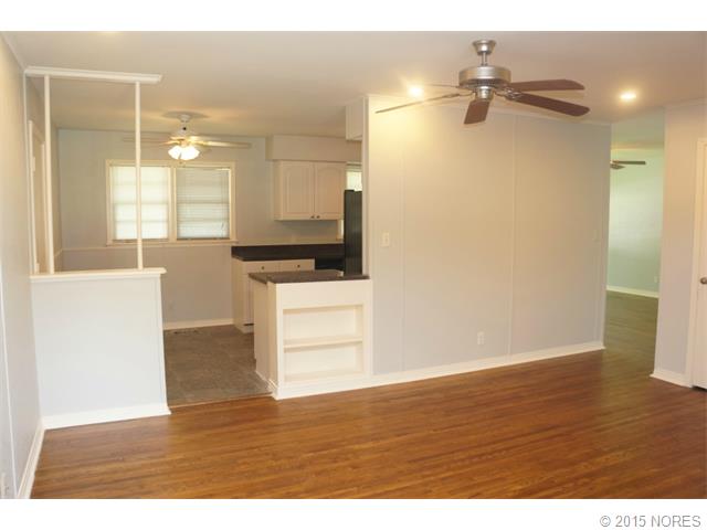 5926 E 25th Place, Tulsa, OK 74114