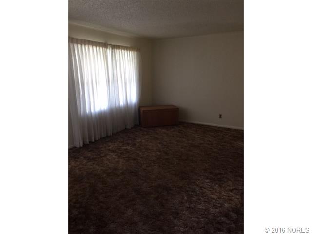9105 E Newton Street, Tulsa, OK 74115