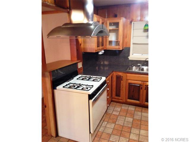3536 E King Street, Tulsa, OK 74115