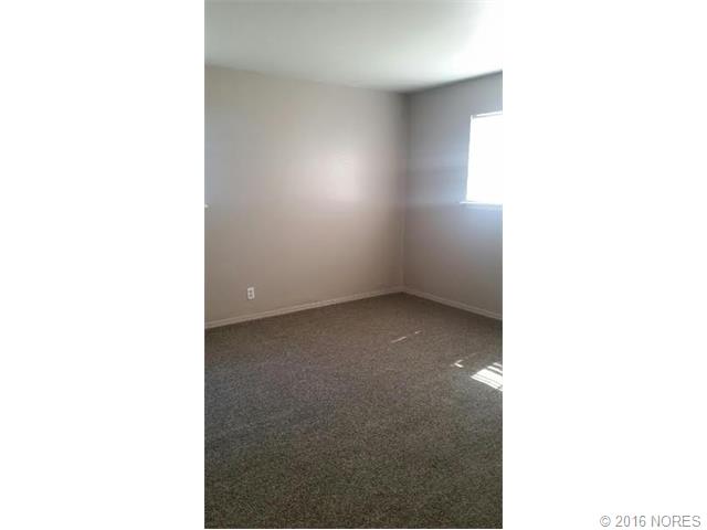 1152 S Quaker Avenue, Tulsa, OK 74120