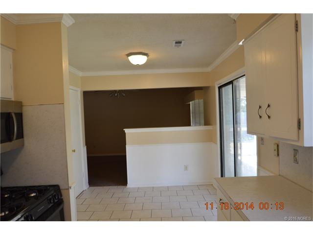 1828 S 124th East Avenue, Tulsa, OK 74128
