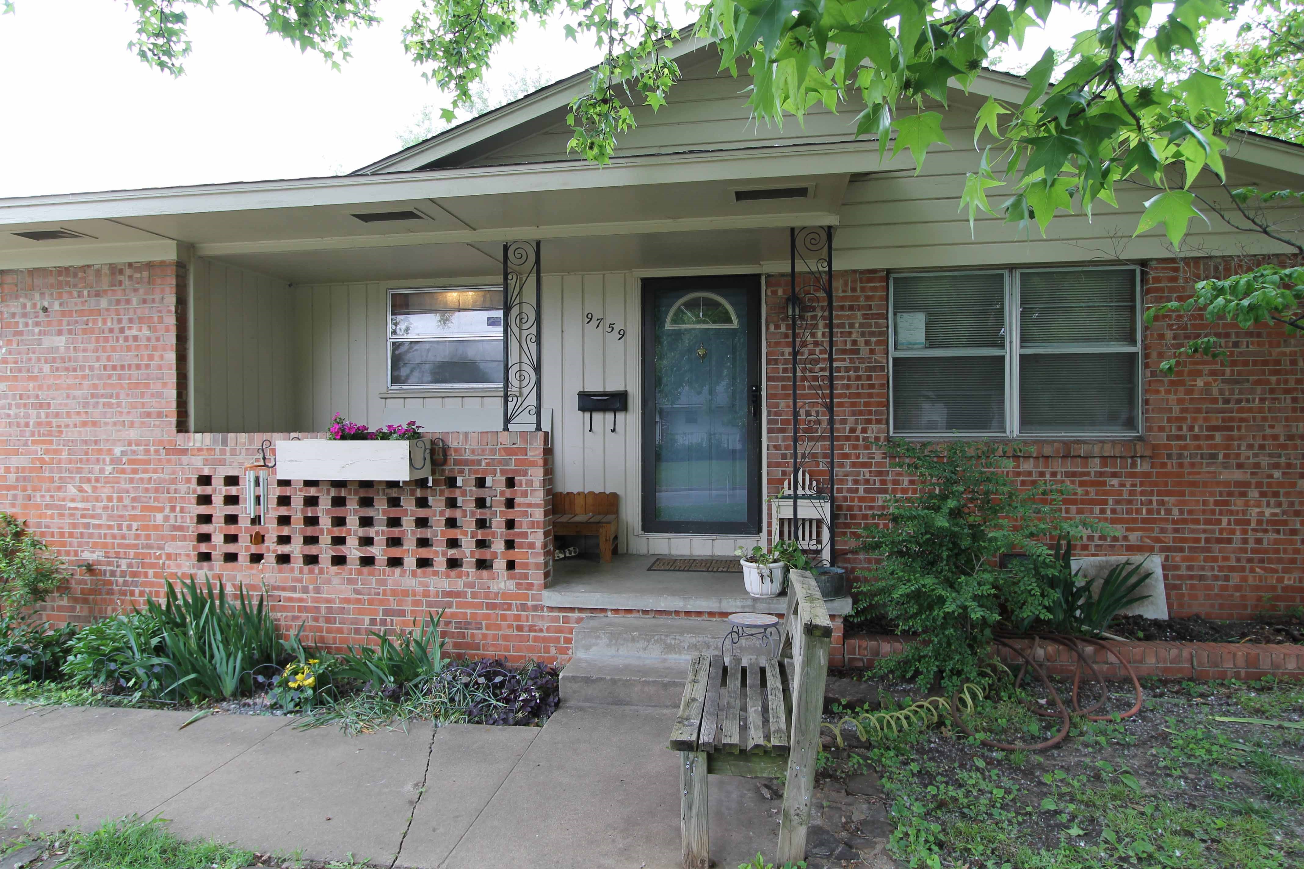 9759 E 3rd Street, Tulsa, OK 74128