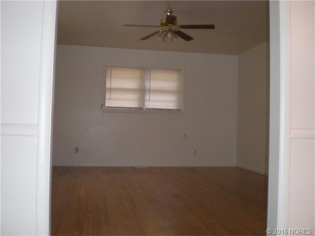 11427 E 6th Street, Tulsa, OK 74128