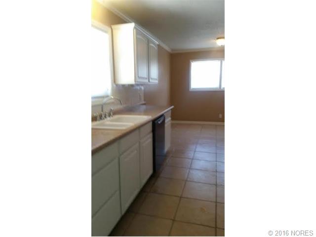 2116 S 107th East Avenue, Tulsa, OK 74129